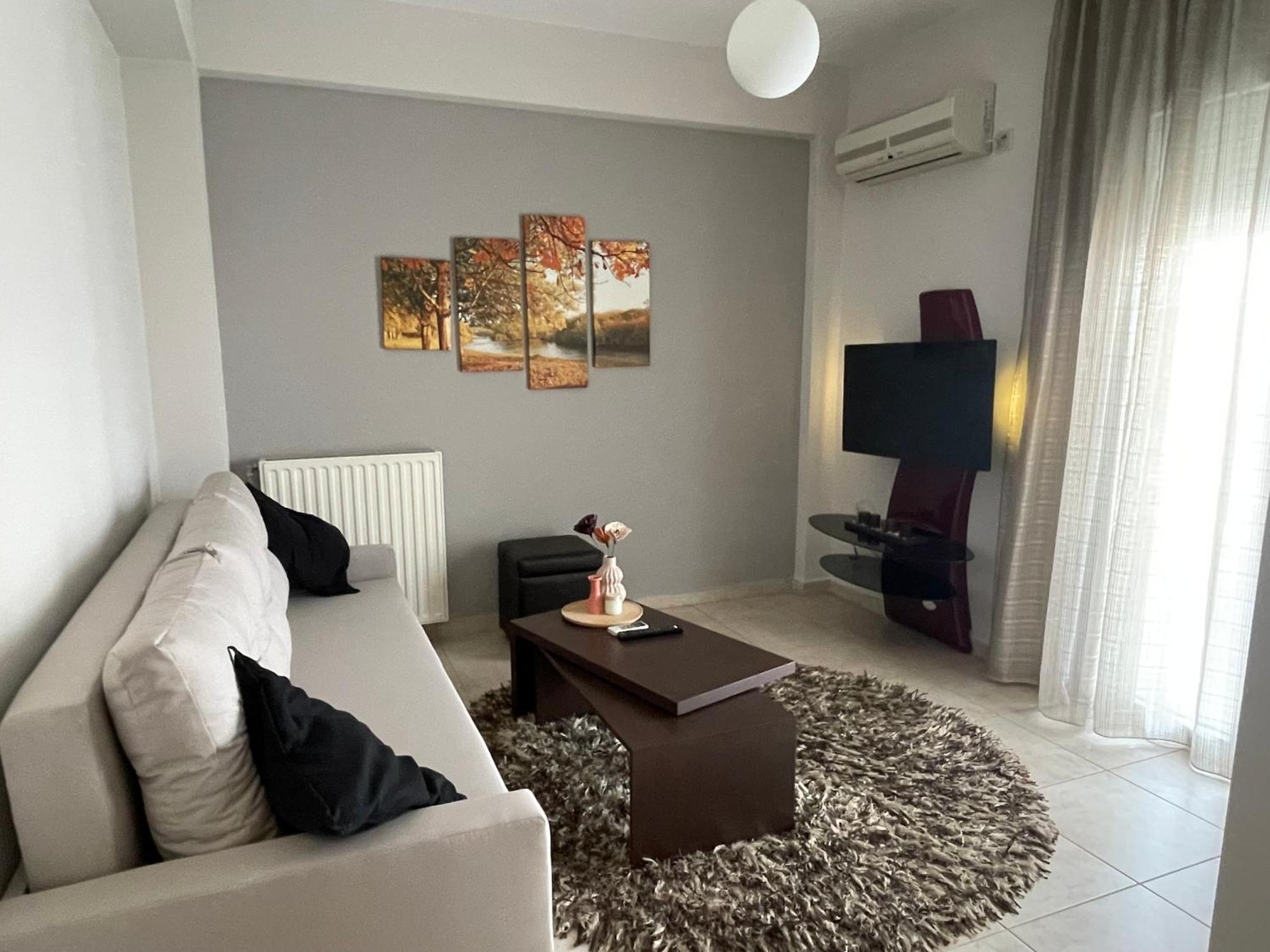 Central Comfy Home Calamata Exterior foto
